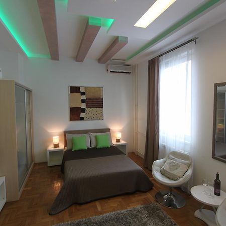 New Belgrade Apartment In Экстерьер фото