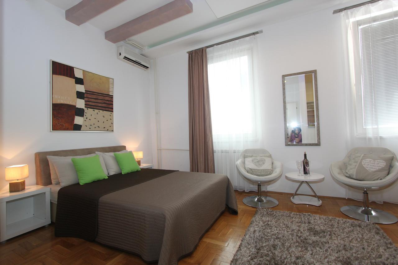 New Belgrade Apartment In Экстерьер фото