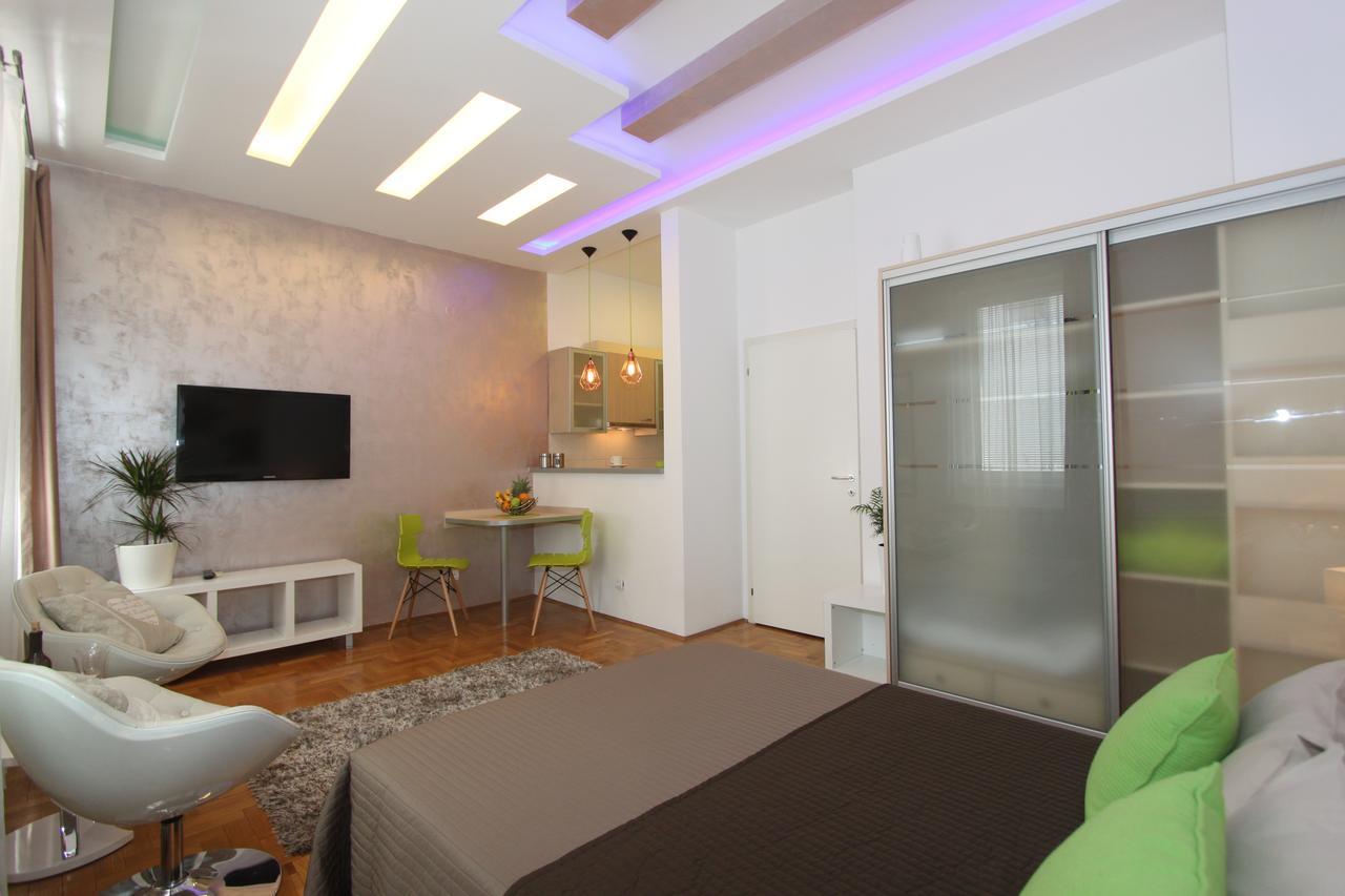 New Belgrade Apartment In Экстерьер фото